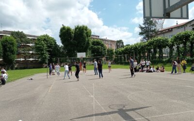 Grandiosa Festa alla Scuola Secondaria, anche per i Nuovi Arrivati